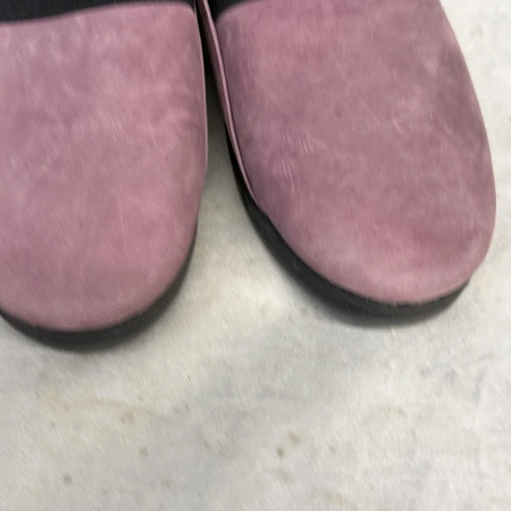 Softinos Shoes Womens Size 7.5 Purple Leather Slip On Comfort‎ Wedge Casual